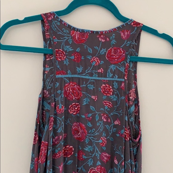 Sun & Shadow Floral Blouse - Picture 3 of 3